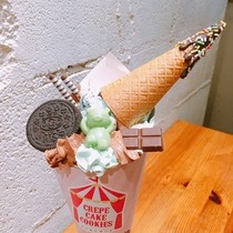 チョコミントクレープ